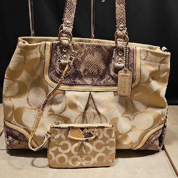 Coach Beige and Brown Signature Shoulder Bag Comes  With A Pouch